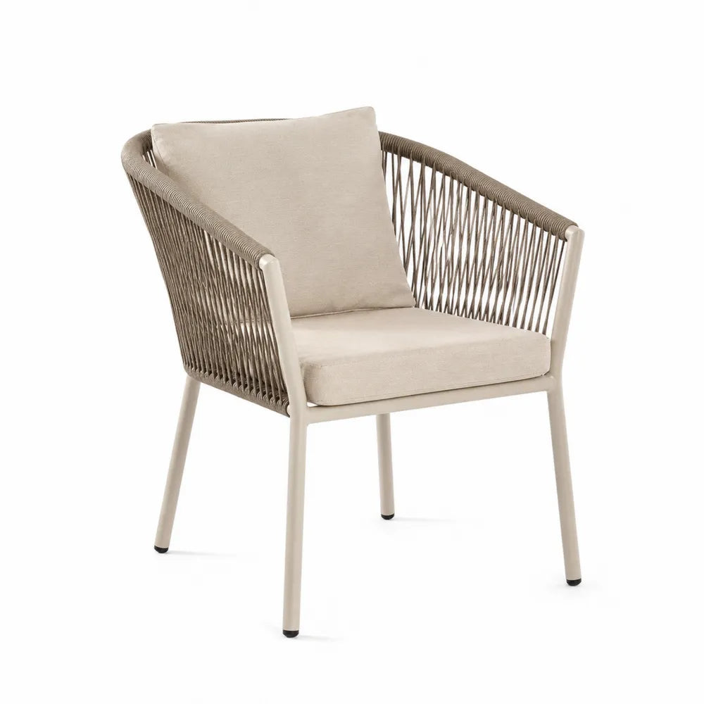 Sedia da esterno in alluminio con corda e cuscini beige